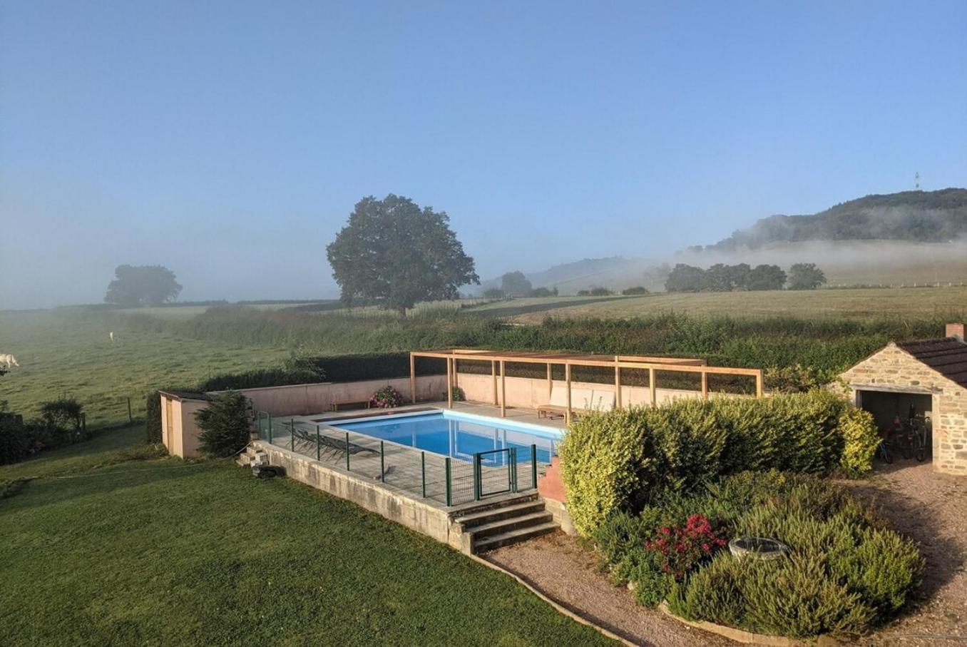 Small Gte For 2 With Pool In Peaceful Burgundy Pension Sailly Buitenkant foto